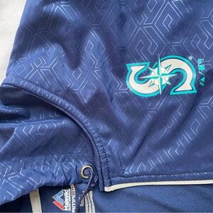 Seattle Mariner’s hooded jacket